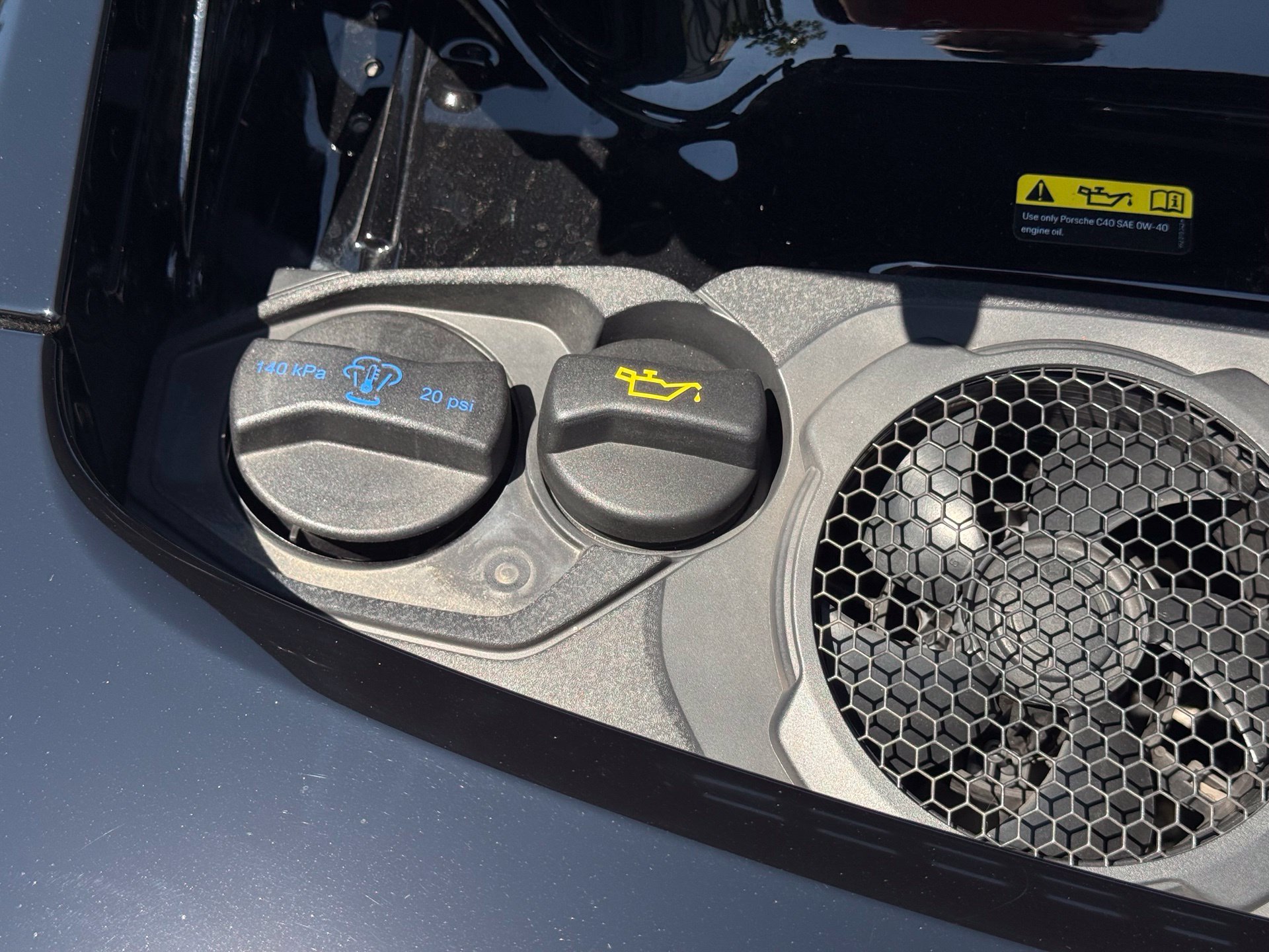 Certified 2023 Porsche 911 Carrera RWD image 36
