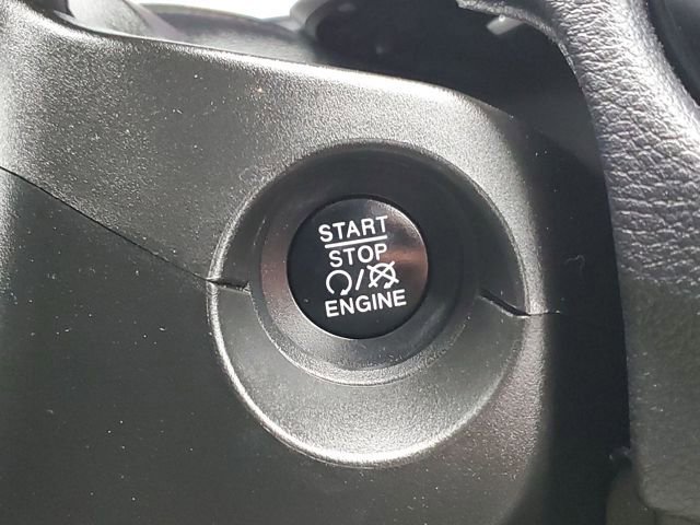 Used 2017 Jeep Compass Limited w/ Navigation Group image 15