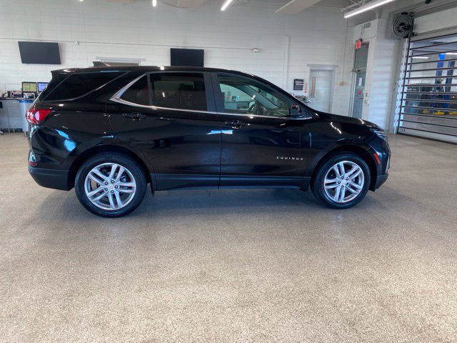 Used 2022 Chevrolet Equinox LT AWD/4WD image 4