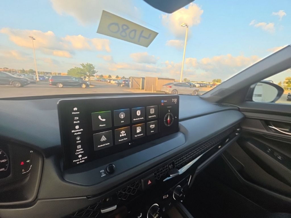 Used 2025 Honda Accord Sport image 20