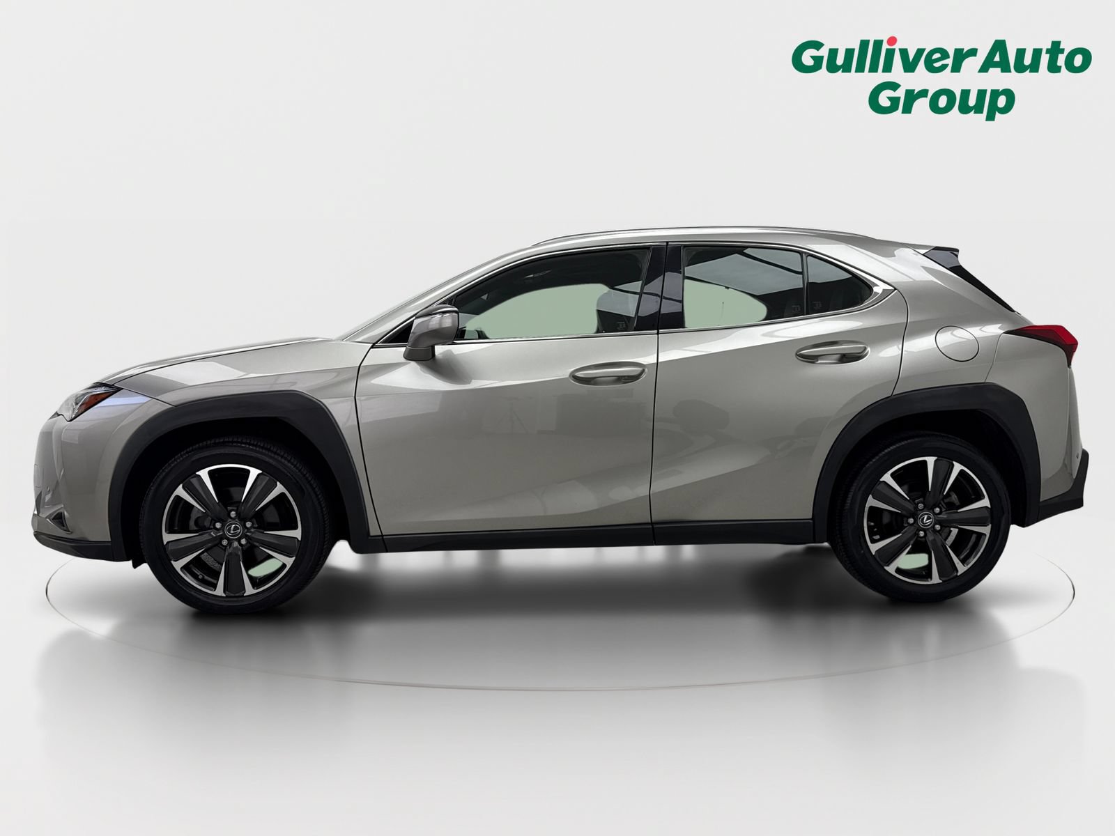 Used 2020 Lexus UX 200 w/ Accessory Package 2 FWD image 3