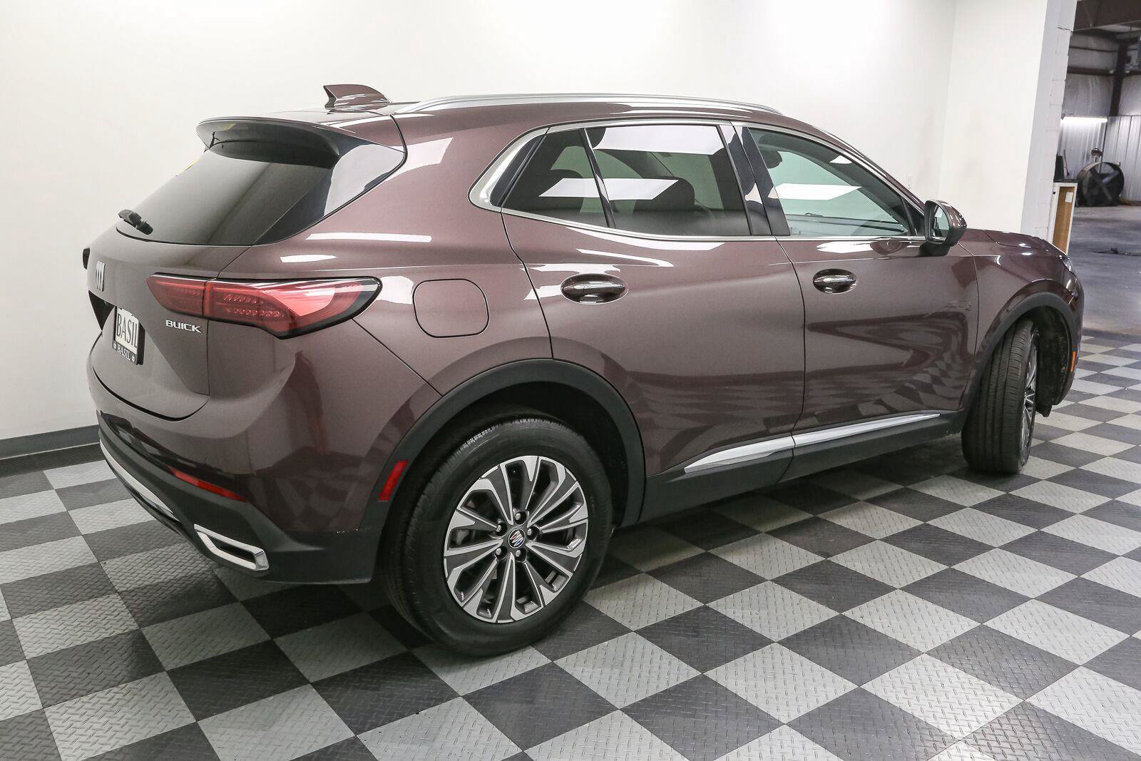 Used 2024 Buick Envision Preferred AWD/4WD image 8