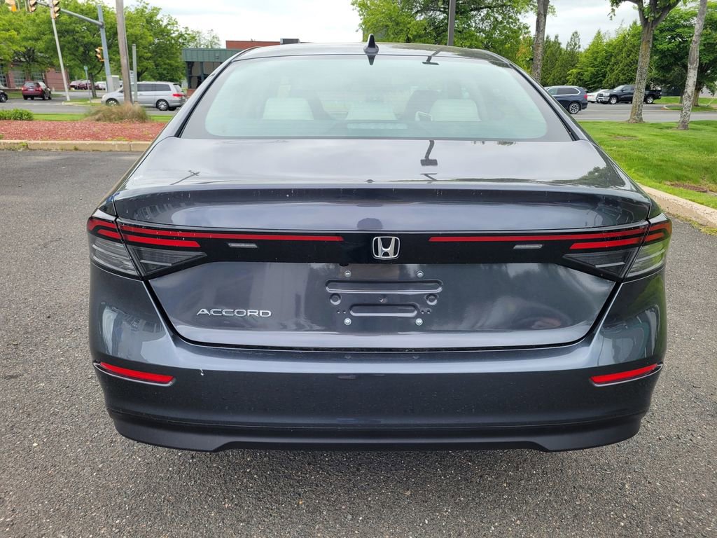 New 2025 Honda Accord LX image 4
