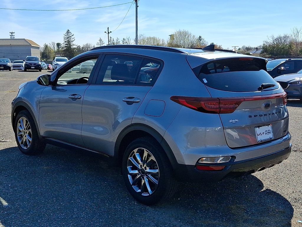Certified 2022 Kia Sportage Nightfall Edition w/ Nighfall AWD Premium Package image 5