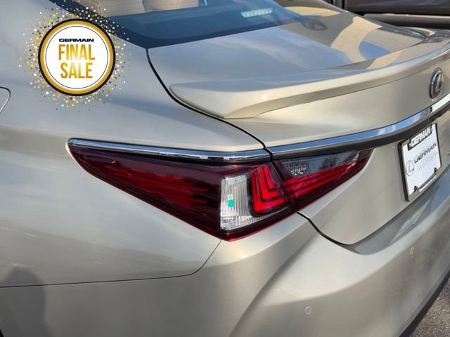 New 2025 Lexus ES 350 Luxury image 12