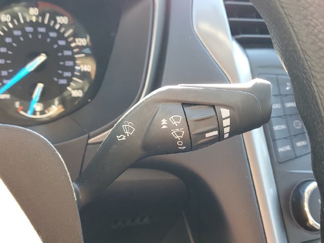 Used 2018 Ford Fusion SE FWD image 19