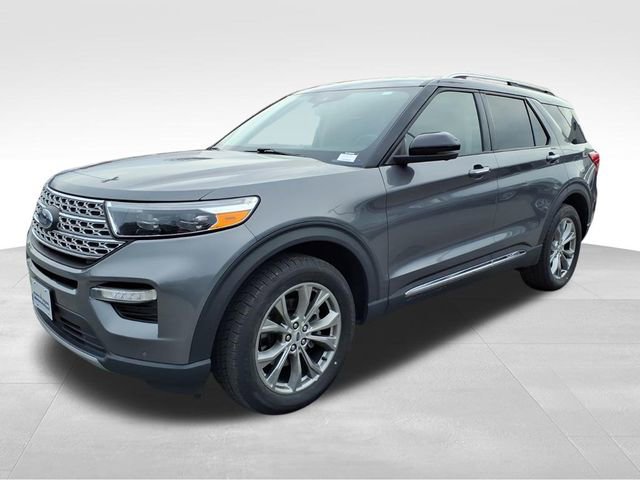 Certified 2022 Ford Explorer Limited w/ Equipment Group 301A image 2