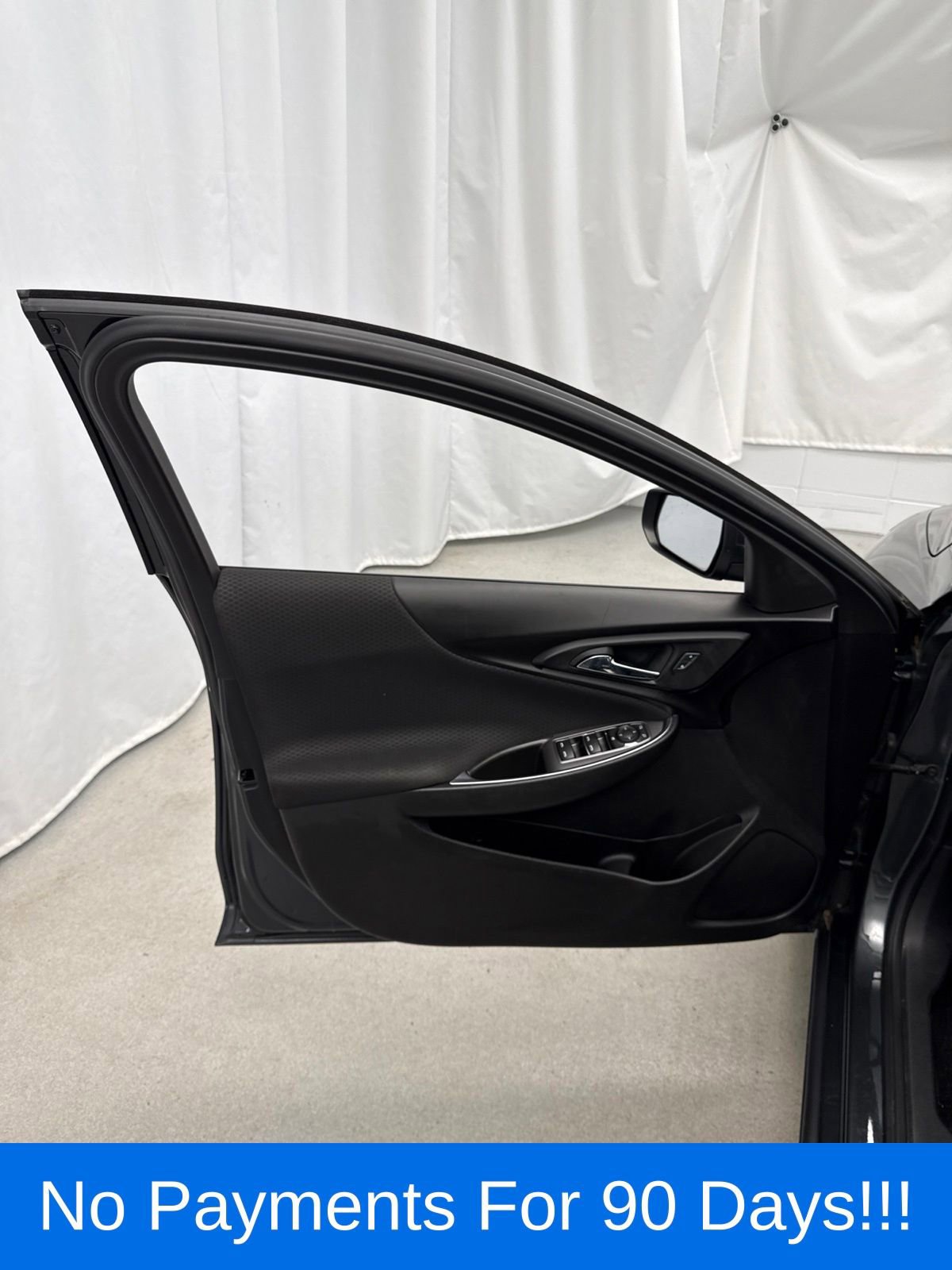 Used 2016 Chevrolet Malibu LT FWD image 11