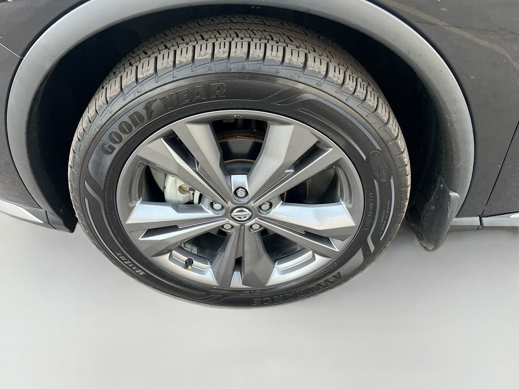 Used 2020 Nissan Murano Platinum w/ Cargo Package FWD image 32