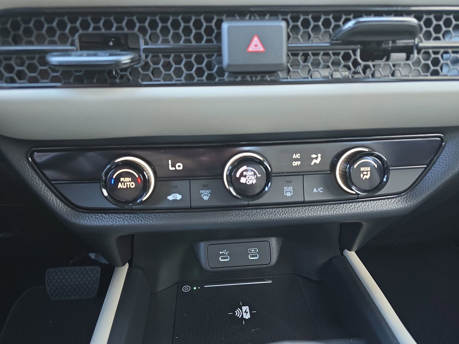 Certified 2026 Honda HR-V LX image 25