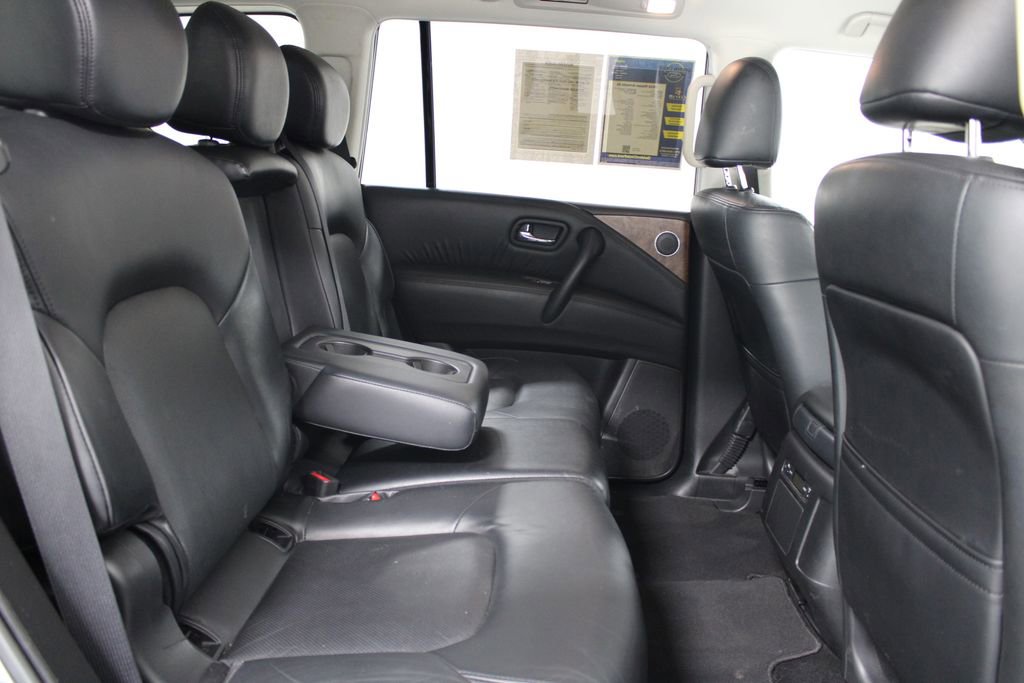 Used 2024 Nissan Armada SL image 36