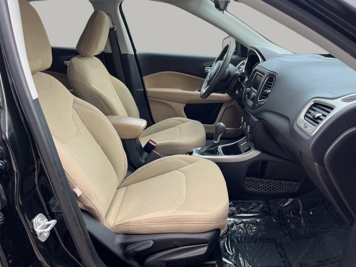 Used 2018 Jeep Compass Sport image 19