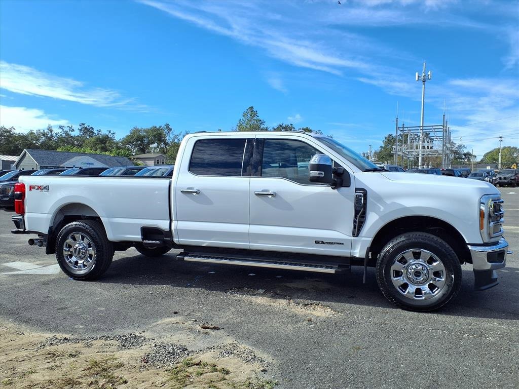 Used 2023 Ford F250 Lariat w/ Chrome Package image 8