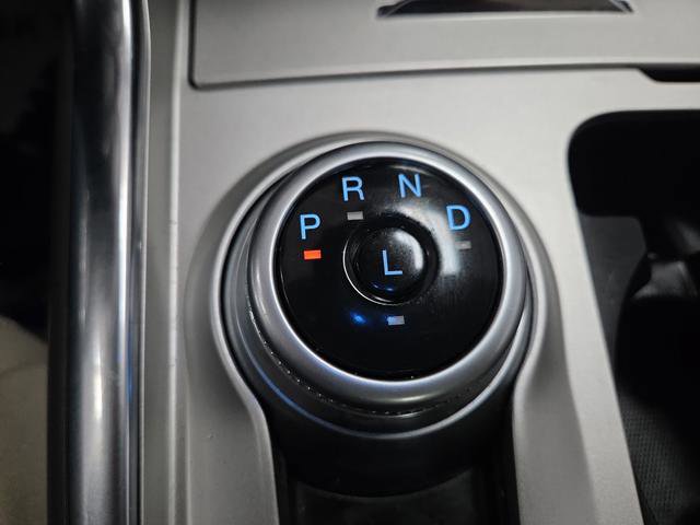 Used 2023 Ford Explorer Platinum w/ Technology Package image 23