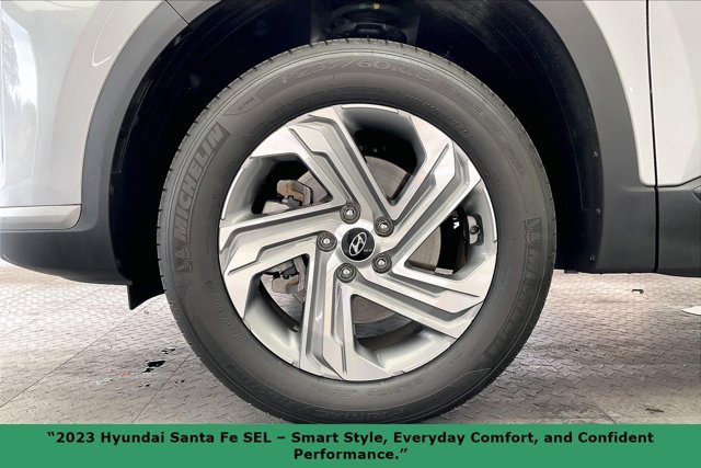 Used 2023 Hyundai Santa Fe SEL image 8