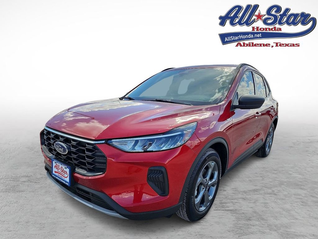 Used 2025 Ford Escape ST-Line w/ Tech Pack #1 image 1