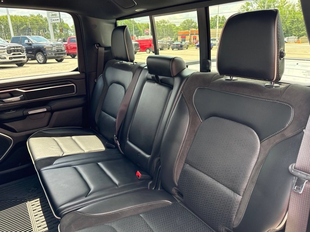 Used 2023 RAM 1500 Laramie AWD/4WD image 38