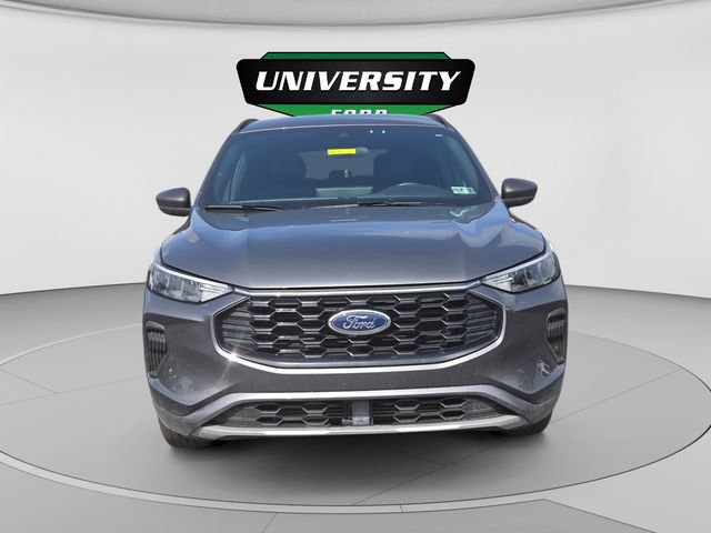 Used 2024 Ford Escape ST-Line w/ Tech Pack #1 AWD/4WD image 8