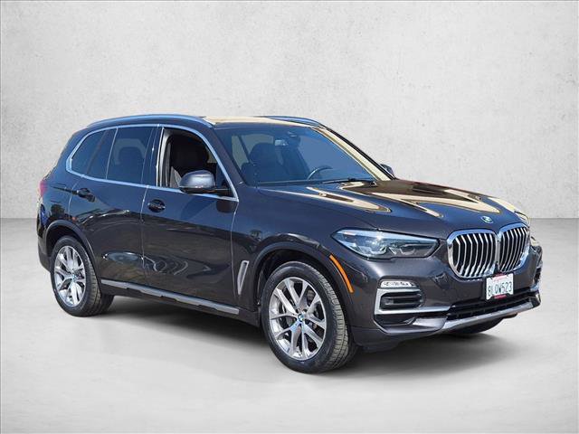 Used 2019 BMW X5 xDrive40i w/ Convenience Package AWD/4WD image 3