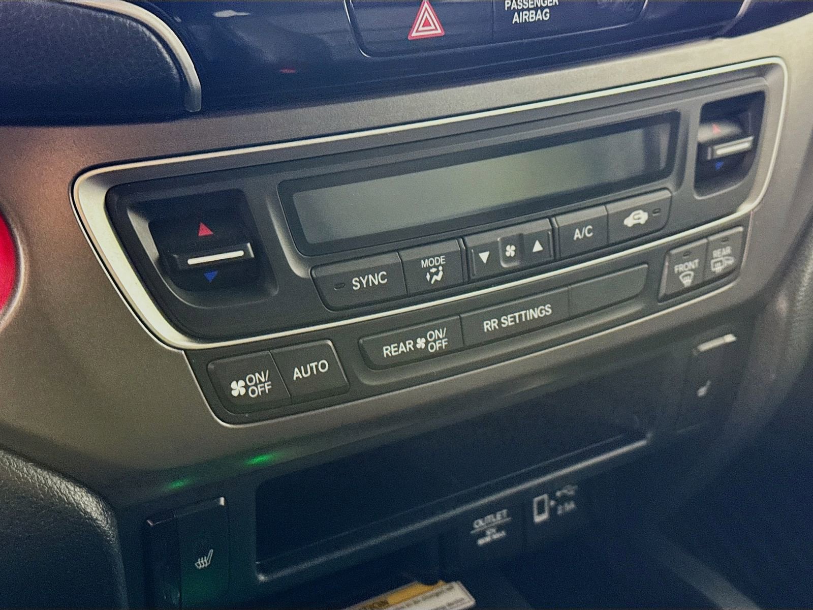 Used 2023 Honda Passport EX-L image 13