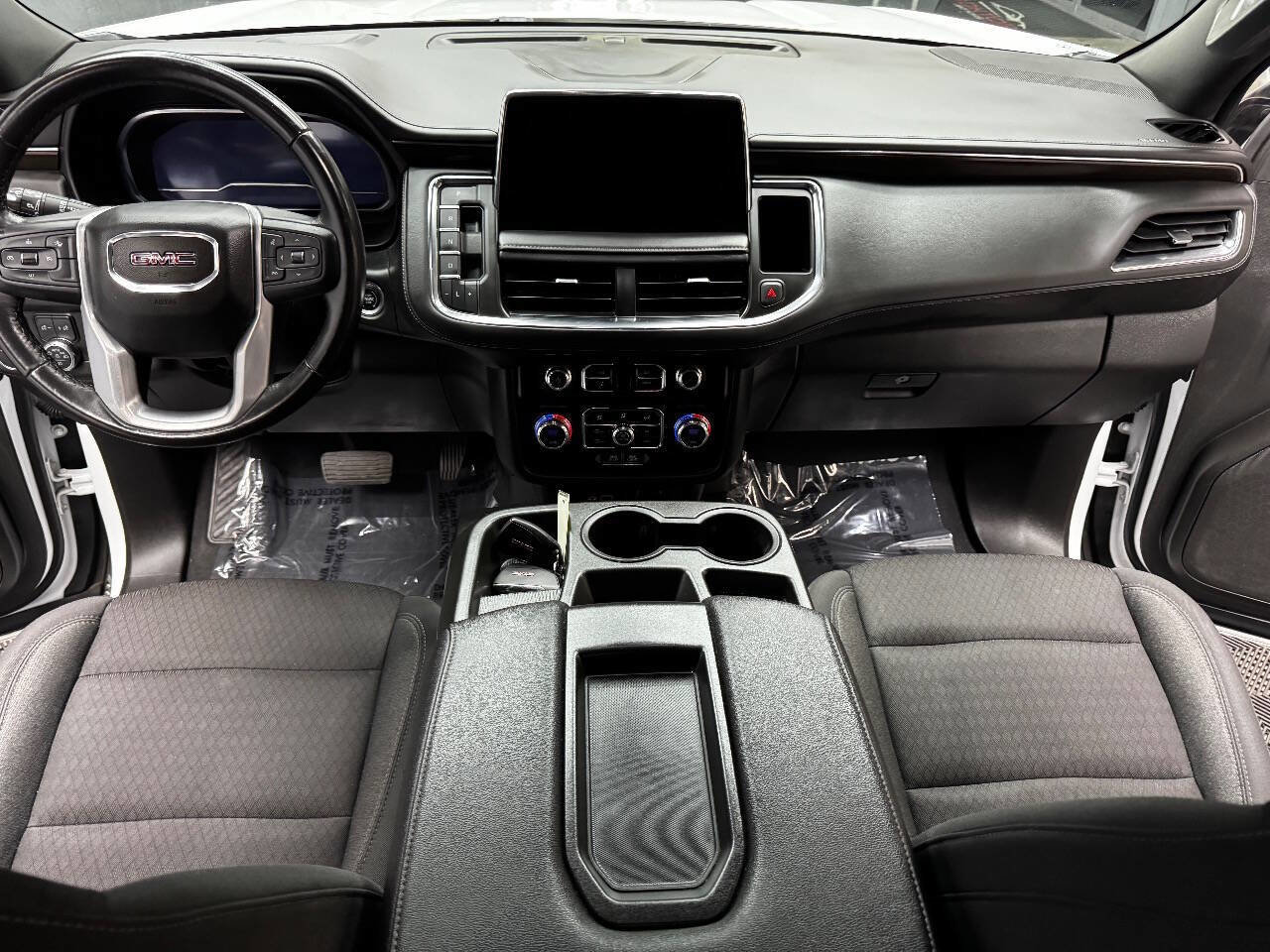 Used 2023 GMC Yukon XL SLE image 37