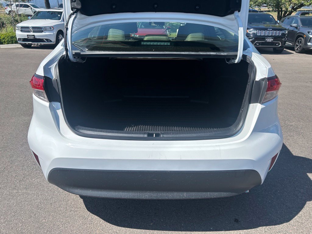 Used 2024 Toyota Corolla LE FWD image 17