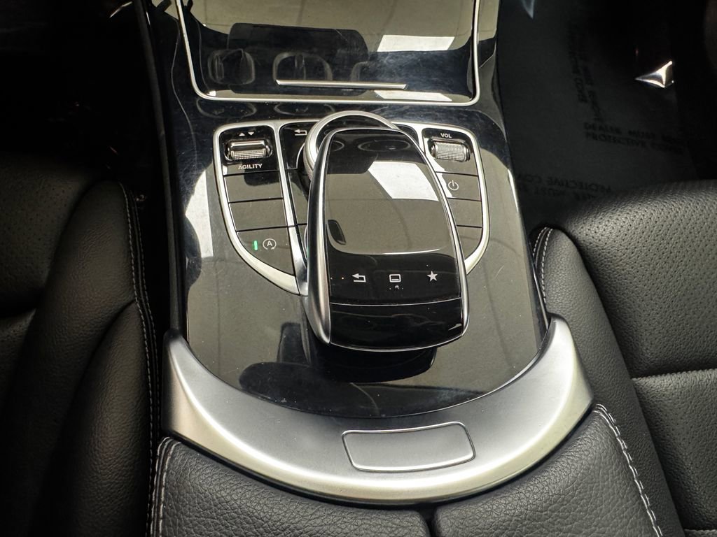 Used 2015 Mercedes-Benz C 300 4MATIC Sedan image 26