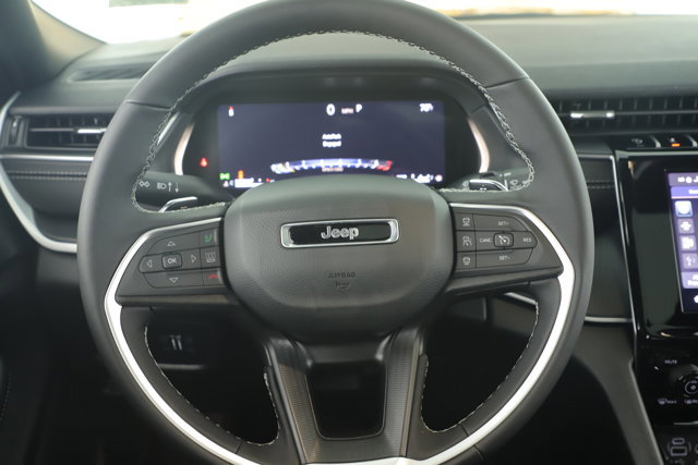 New 2025 Jeep Grand Cherokee L Laredo w/ Luxury Tech Group I image 19