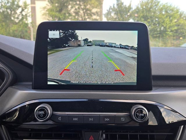 Used 2025 Ford Escape Active AWD/4WD image 19