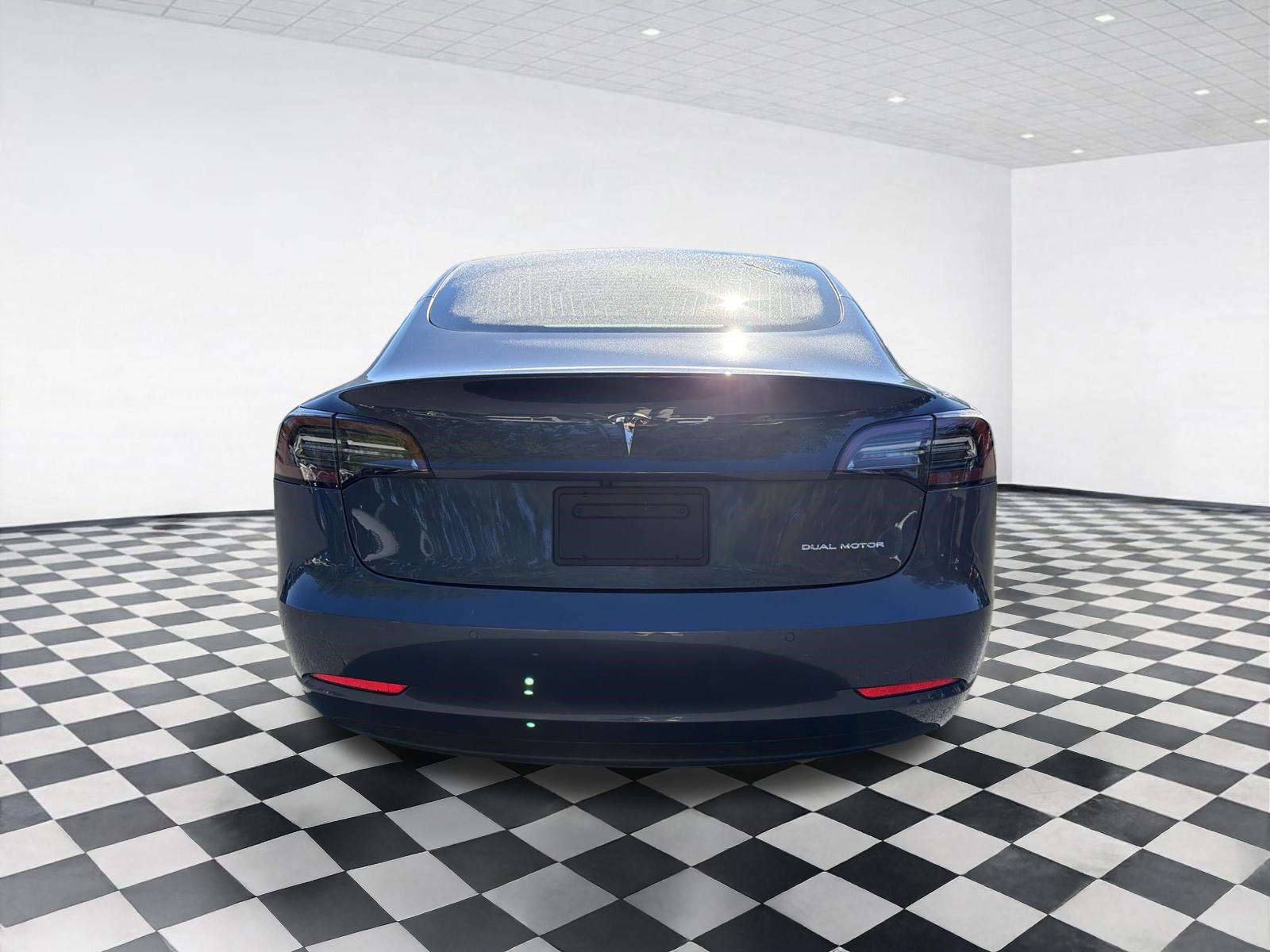 Used 2020 Tesla Model 3 Long Range AWD/4WD image 5