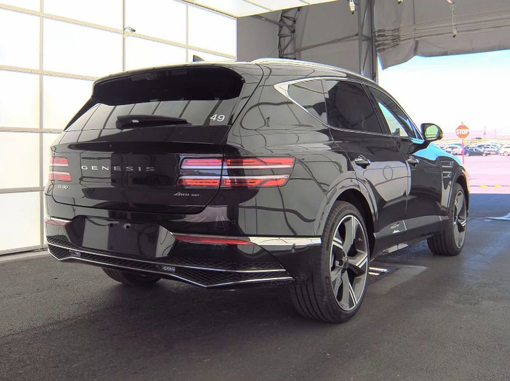 Used 2026 Genesis GV80 3.5T Prestige image 3