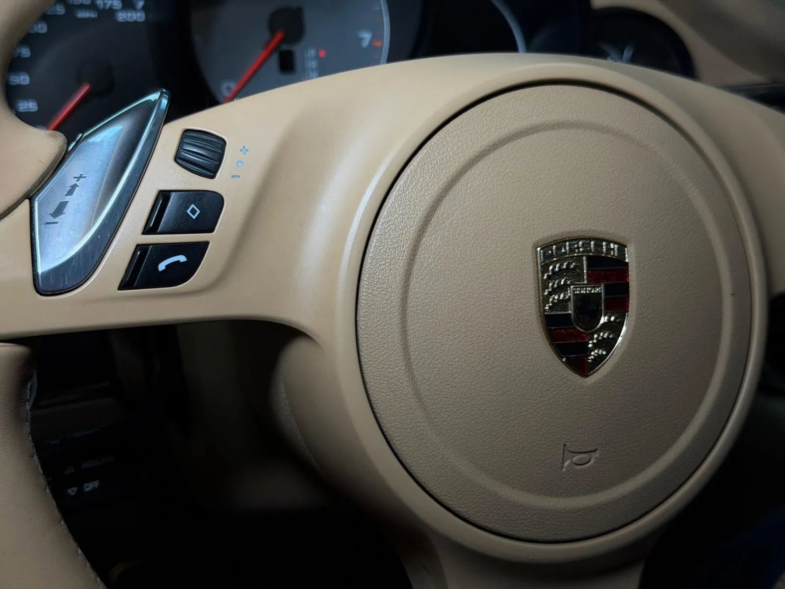 Used 2010 Porsche Panamera S image 29