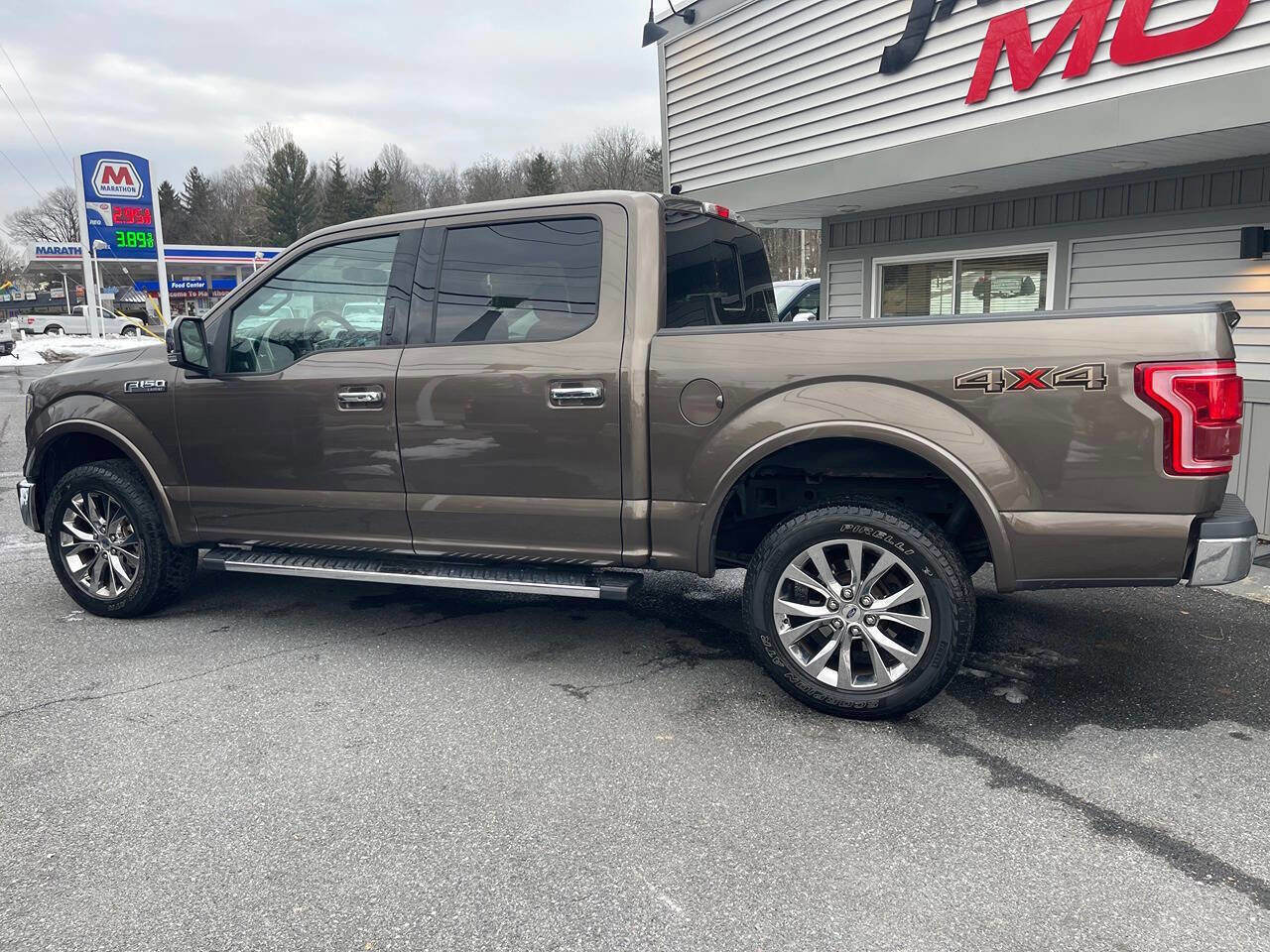 Used 2017 Ford F150 Lariat image 4