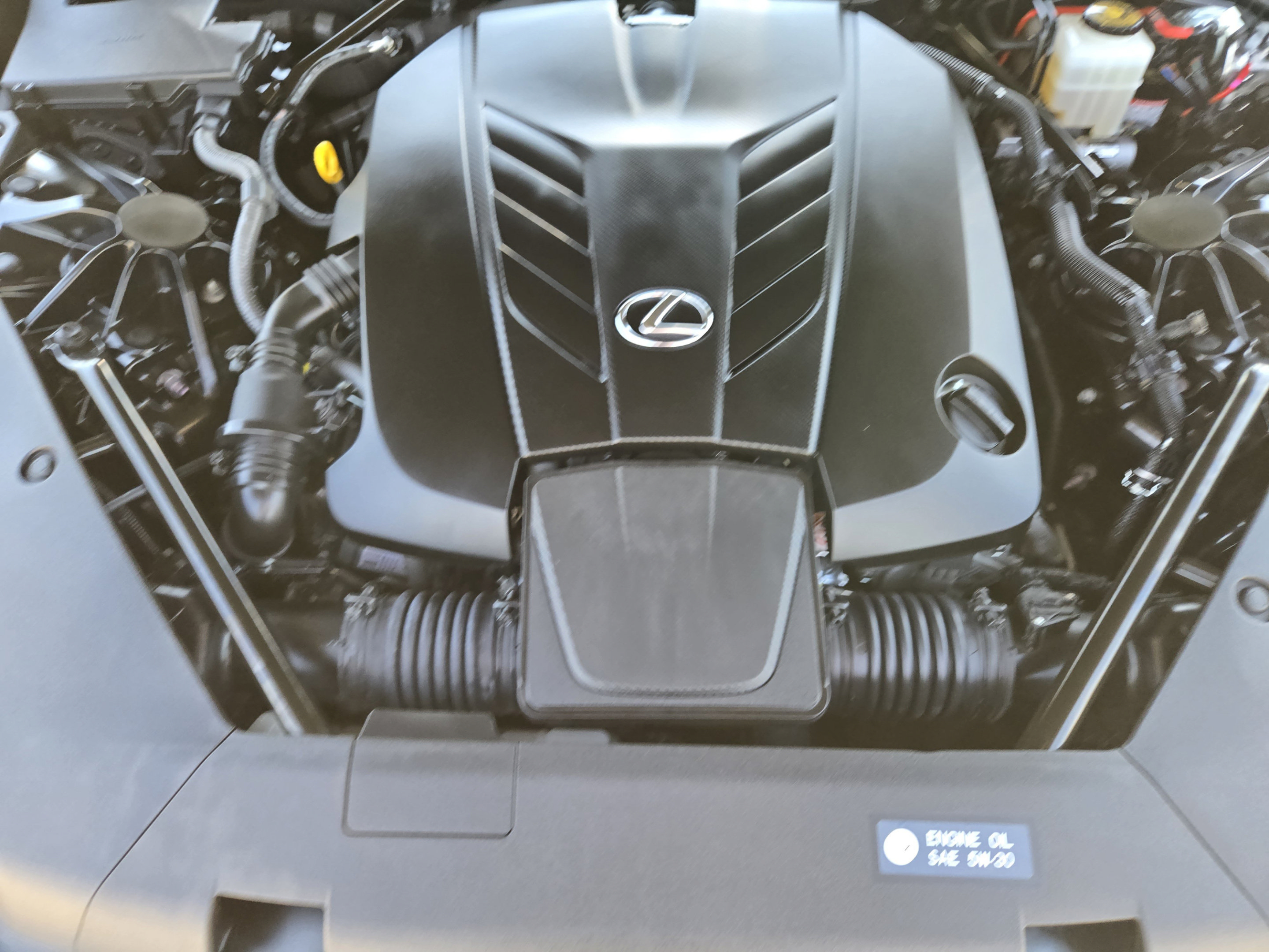 Certified 2024 Lexus LC 500 Coupe w/ Dynamic Handling Package RWD image 28