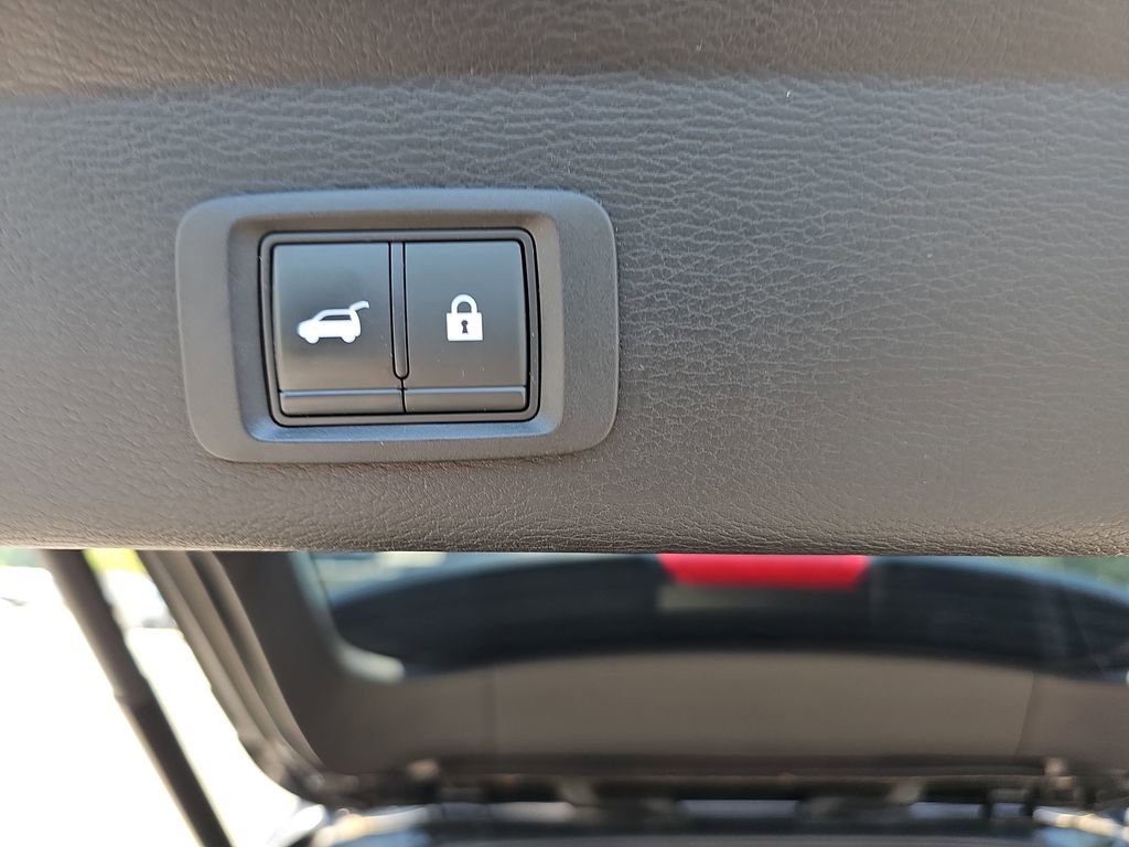 Used 2022 Mitsubishi Outlander SEL AWD/4WD image 18