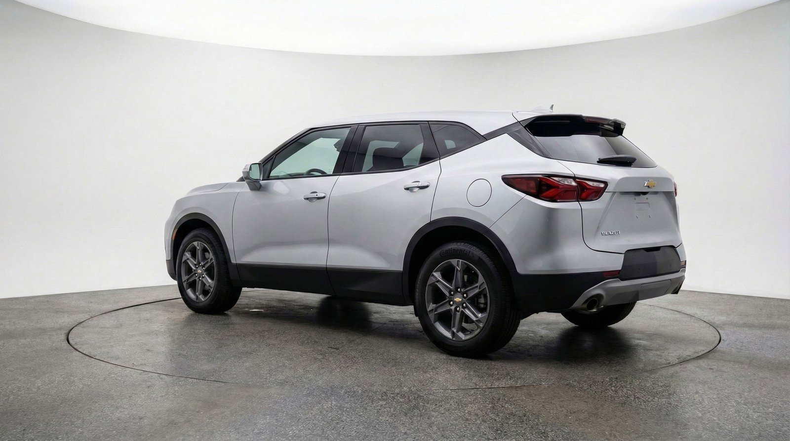 Used 2025 Chevrolet Blazer LT FWD image 6