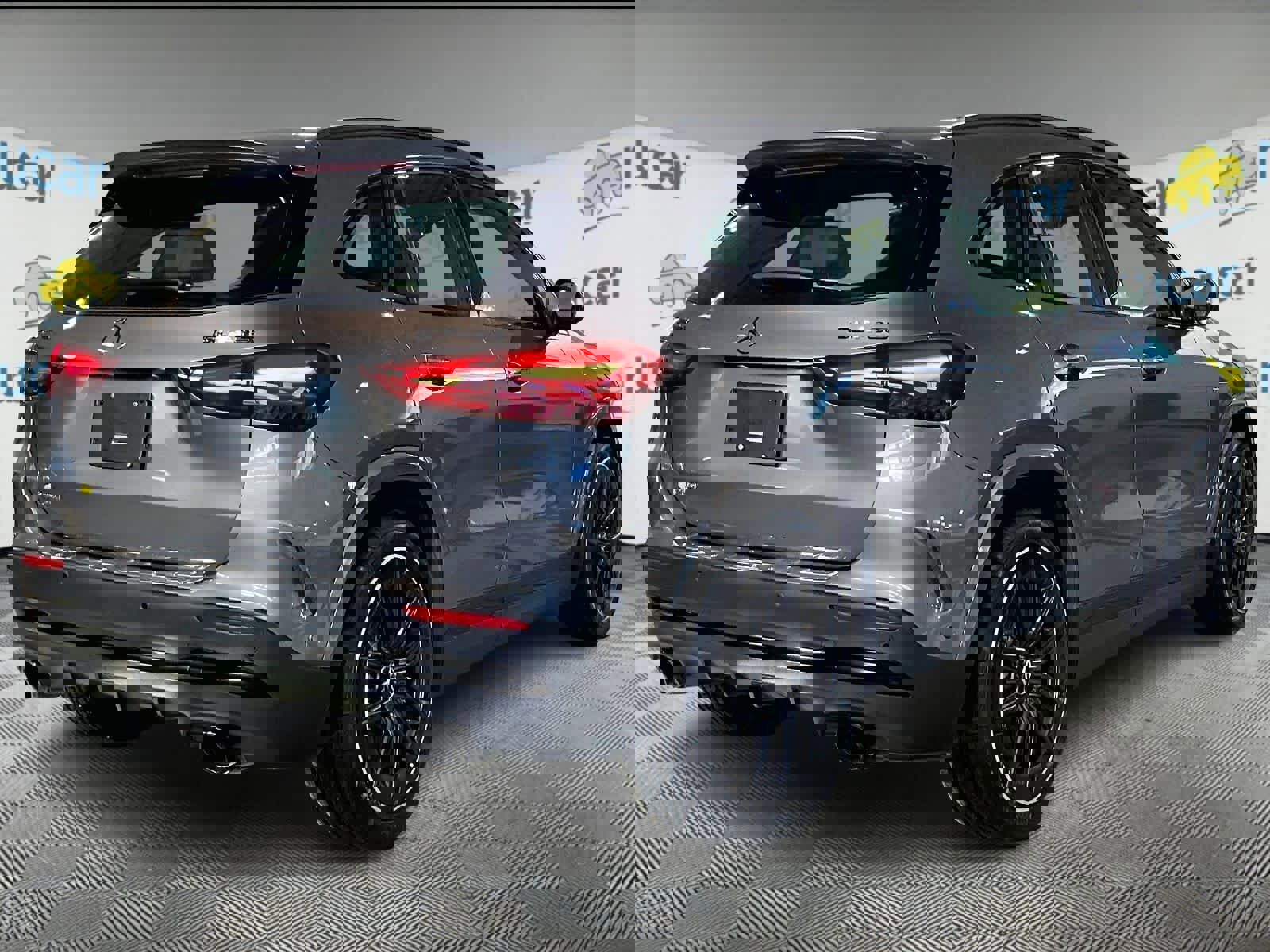 Used 2025 Mercedes-Benz GLA 35 AMG 4MATIC image 6