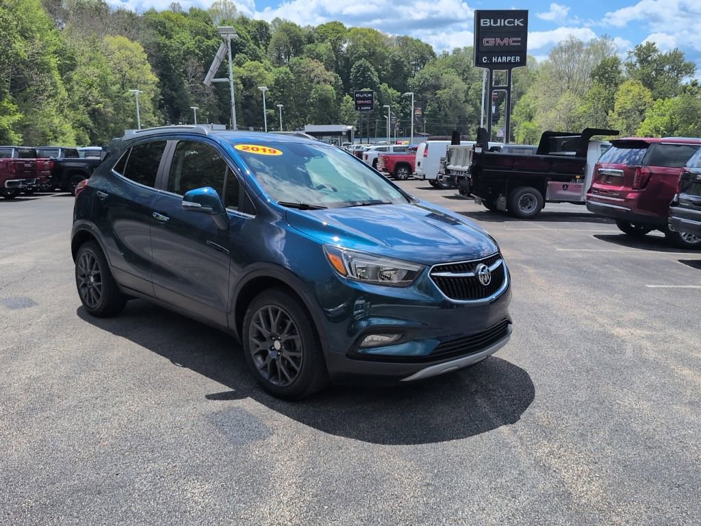 Used 2019 Buick Encore Sport Touring w/ Safety Package FWD image 2