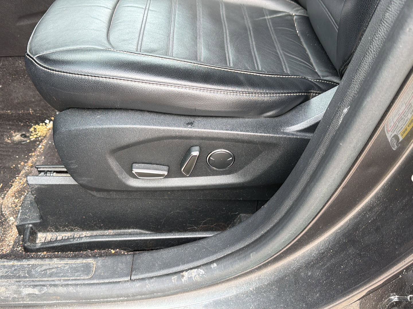 Used 2017 Ford Edge SEL w/ Equipment Group 201A image 12