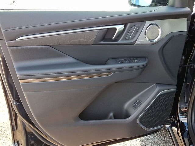 New 2026 Buick Enclave Avenir w/ Super Cruise Package image 13