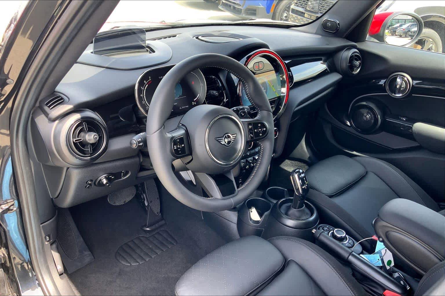 Used 2024 MINI Cooper S FWD image 17