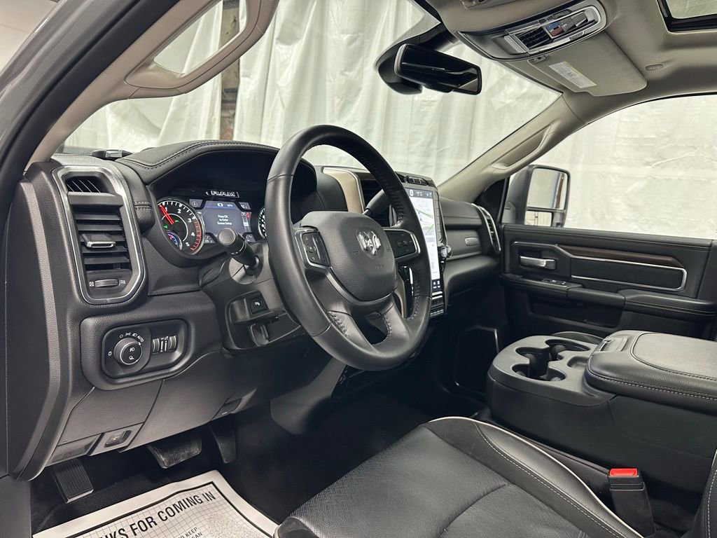 Used 2024 RAM 3500 Laramie image 15