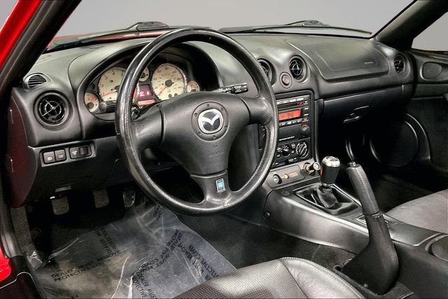 Used 2002 MAZDA MX-5 Miata image 14