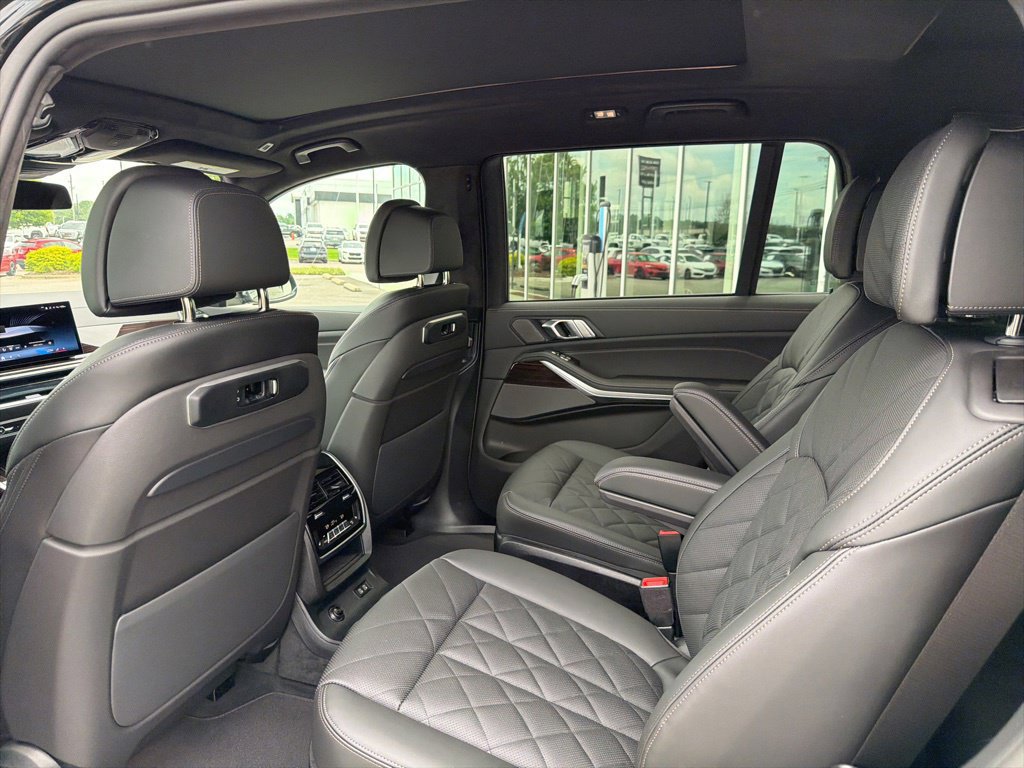 New 2027 BMW X7 xDrive40i AWD/4WD image 26