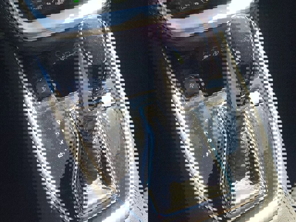 Certified 2025 Subaru Outback Touring XT w/ Popular Package #2 image 27