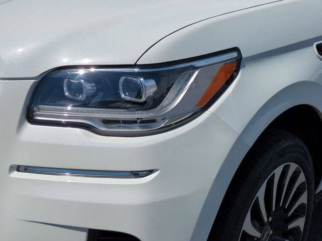 Used 2022 Lincoln Navigator Black Label image 9
