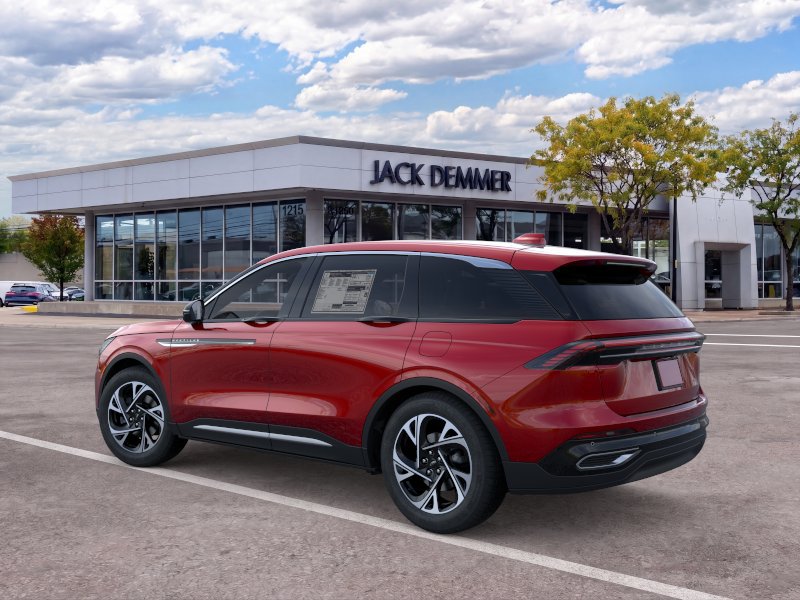 Used 2026 Lincoln Nautilus Premier w/ Equipment Group 102A AWD/4WD image 4
