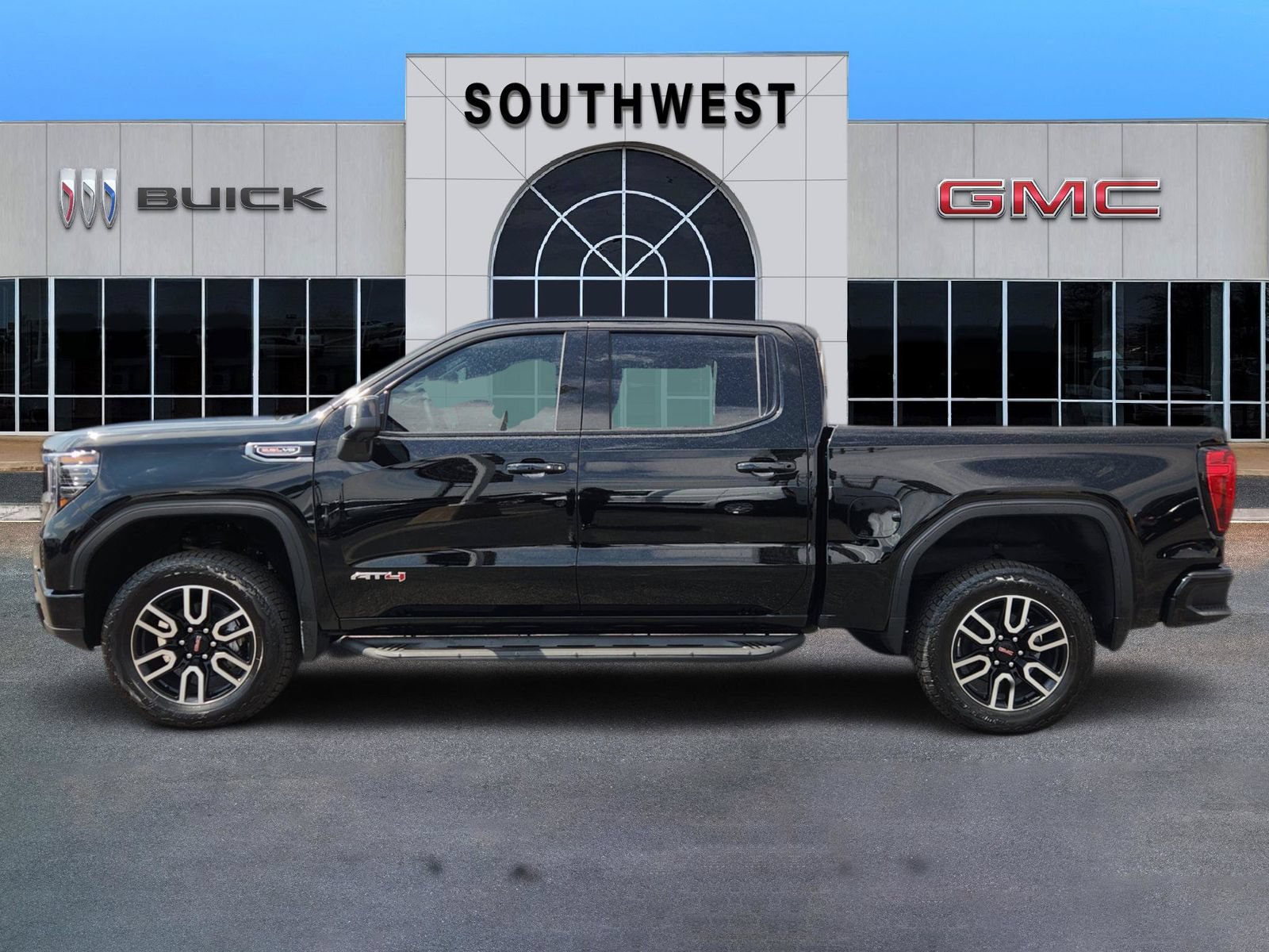 New 2026 GMC Sierra 1500 AT4 w/ AT4 Premium Package AWD/4WD image 3