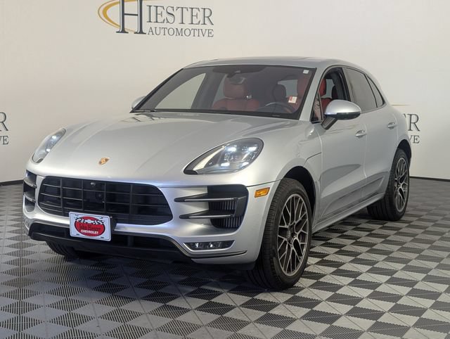 Used 2017 Porsche Macan Turbo AWD/4WD image 4