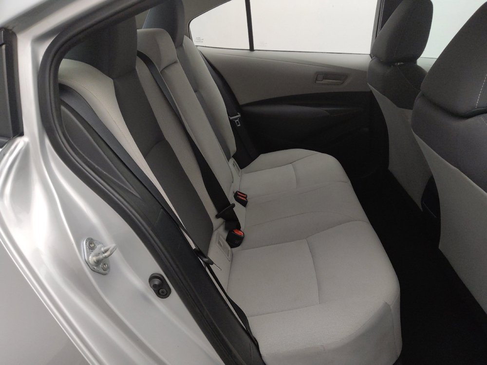 Used 2022 Toyota Corolla LE FWD image 19